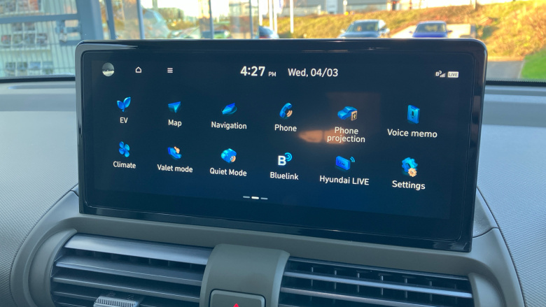 Hyundai INSTER 85kW 02 49kWh 5dr Auto Electric Hatchback